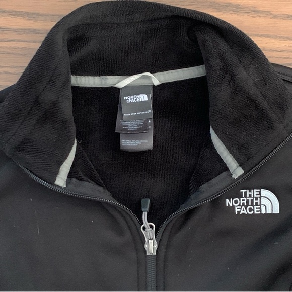 The North Face Black Full Zip Front Jacket - Picture 3 of 11